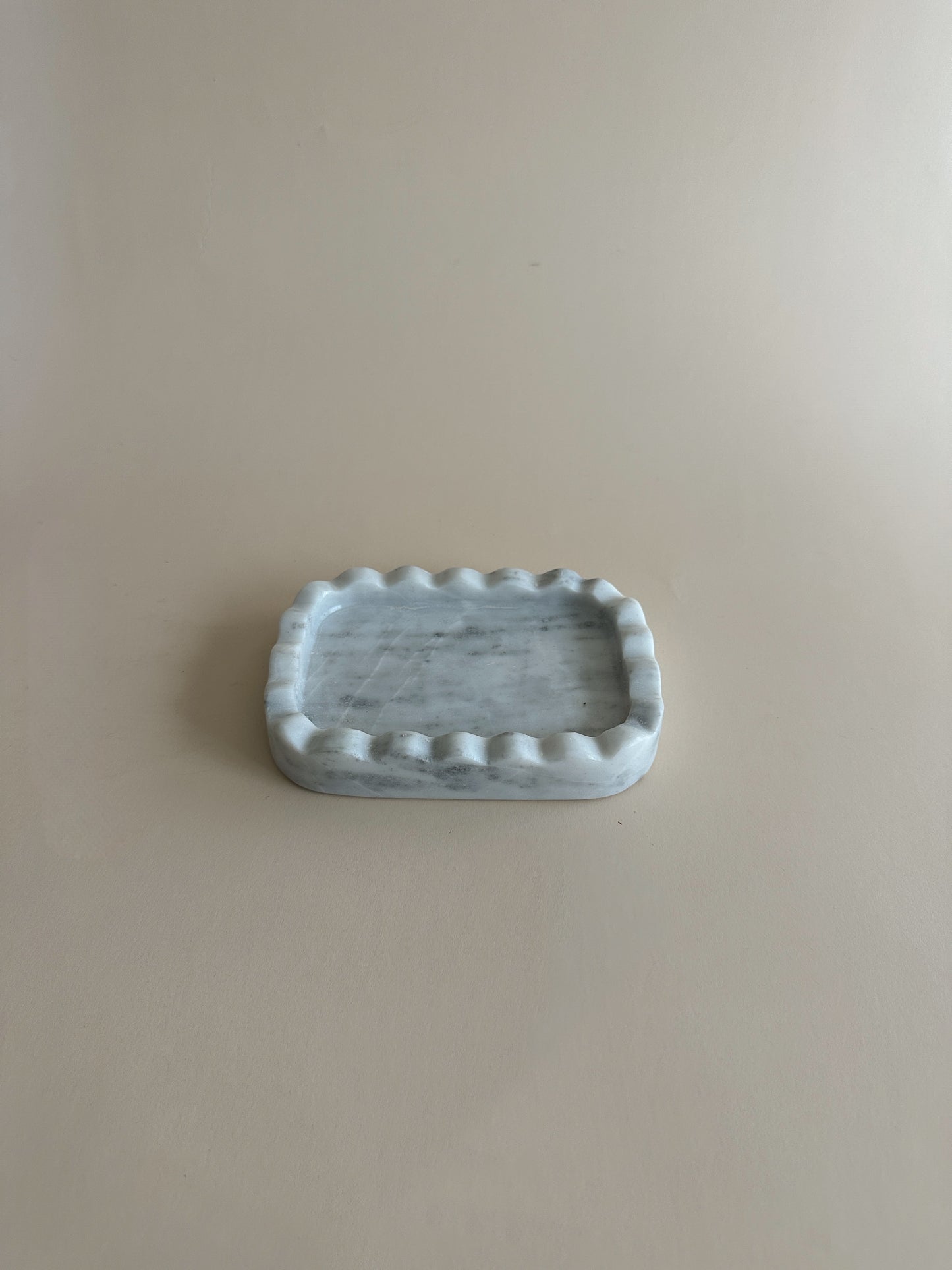 Marble Scalloped Mini Dish
