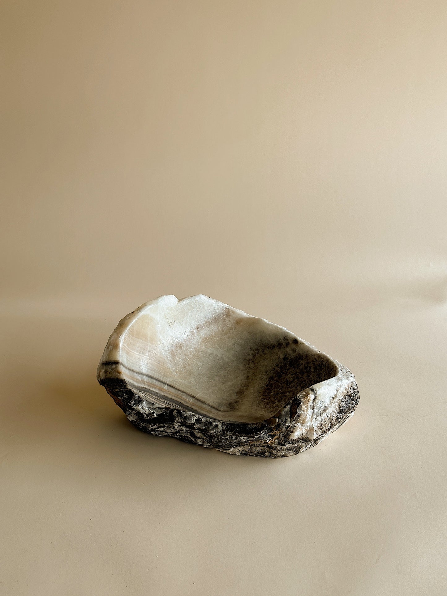 Janine Onyx Bowl 0.8