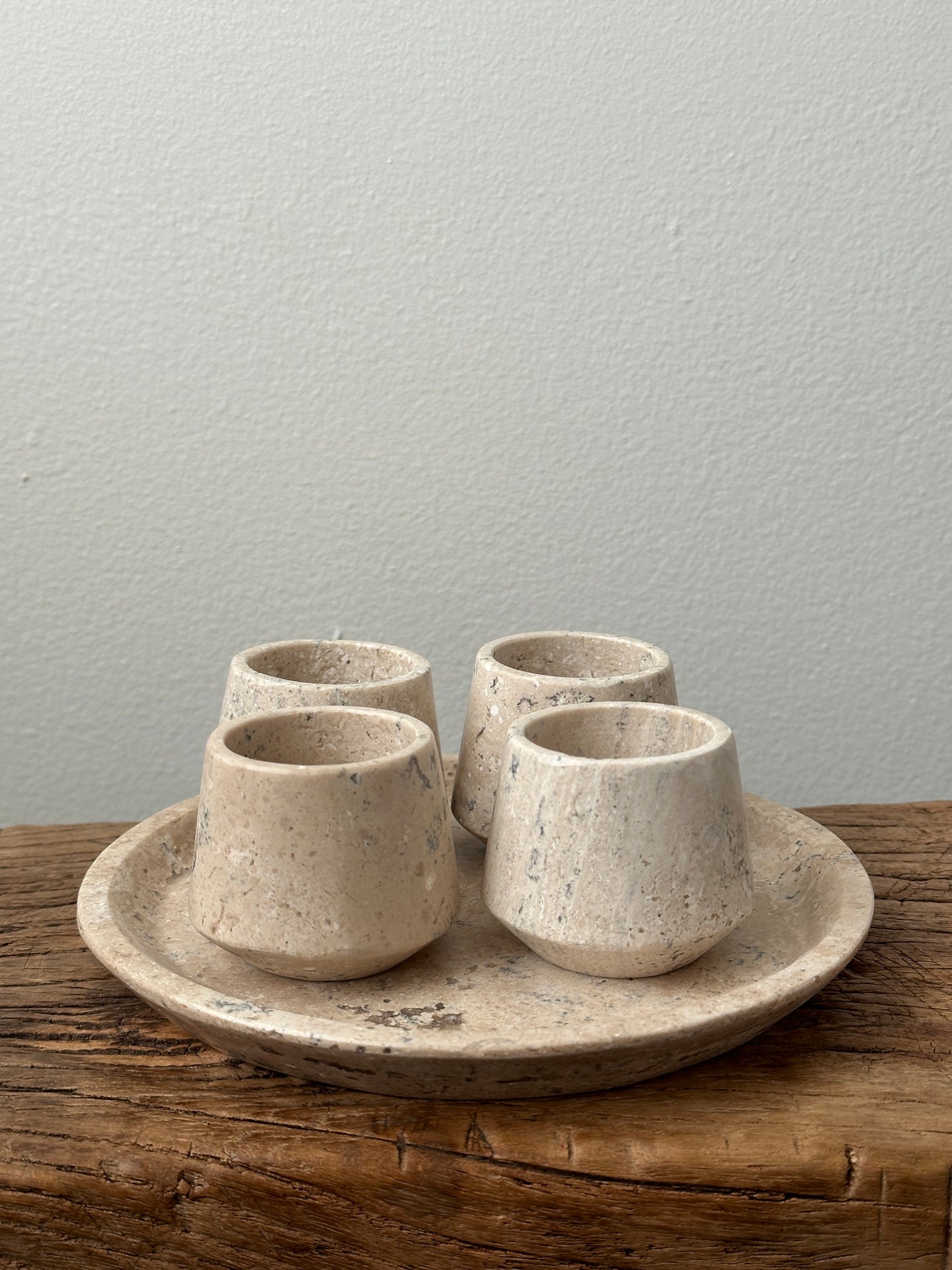 ROUND TRAVERTINE MEZCALEROS