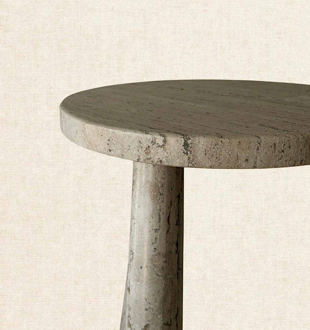 ROUND TRAVERTINE STOOL