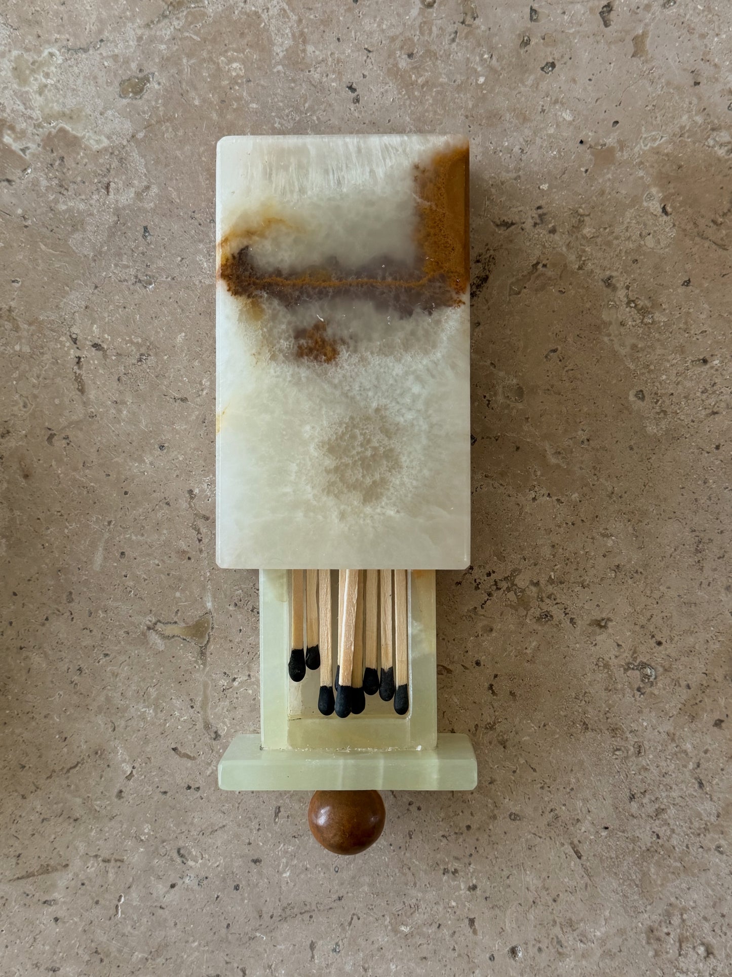Luz Match Box